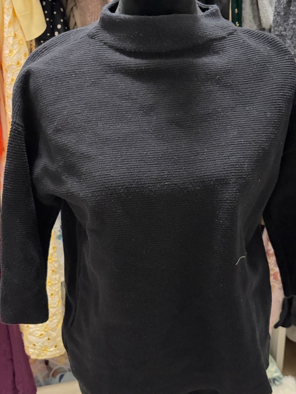 Ann Taylor factory Classic Black Ribbed Mock Neck Top. Size XS P